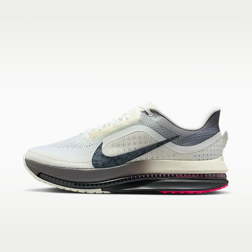Nike Pegasus Premium Men's Road Running Shoes. Nike RO